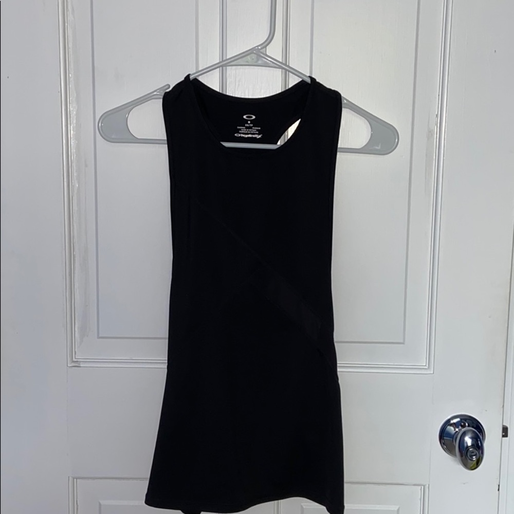 Oakley tank top
